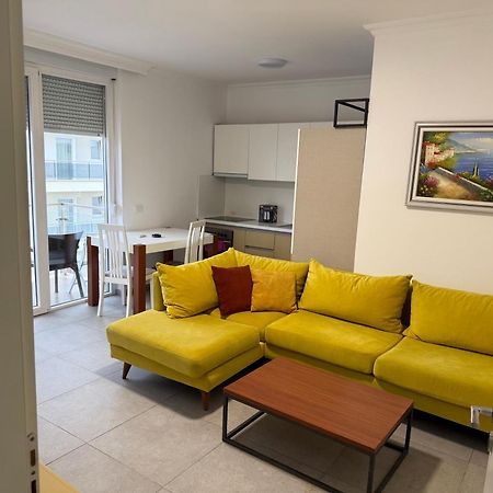 Shengjin Apartaments Eksteriør bilde