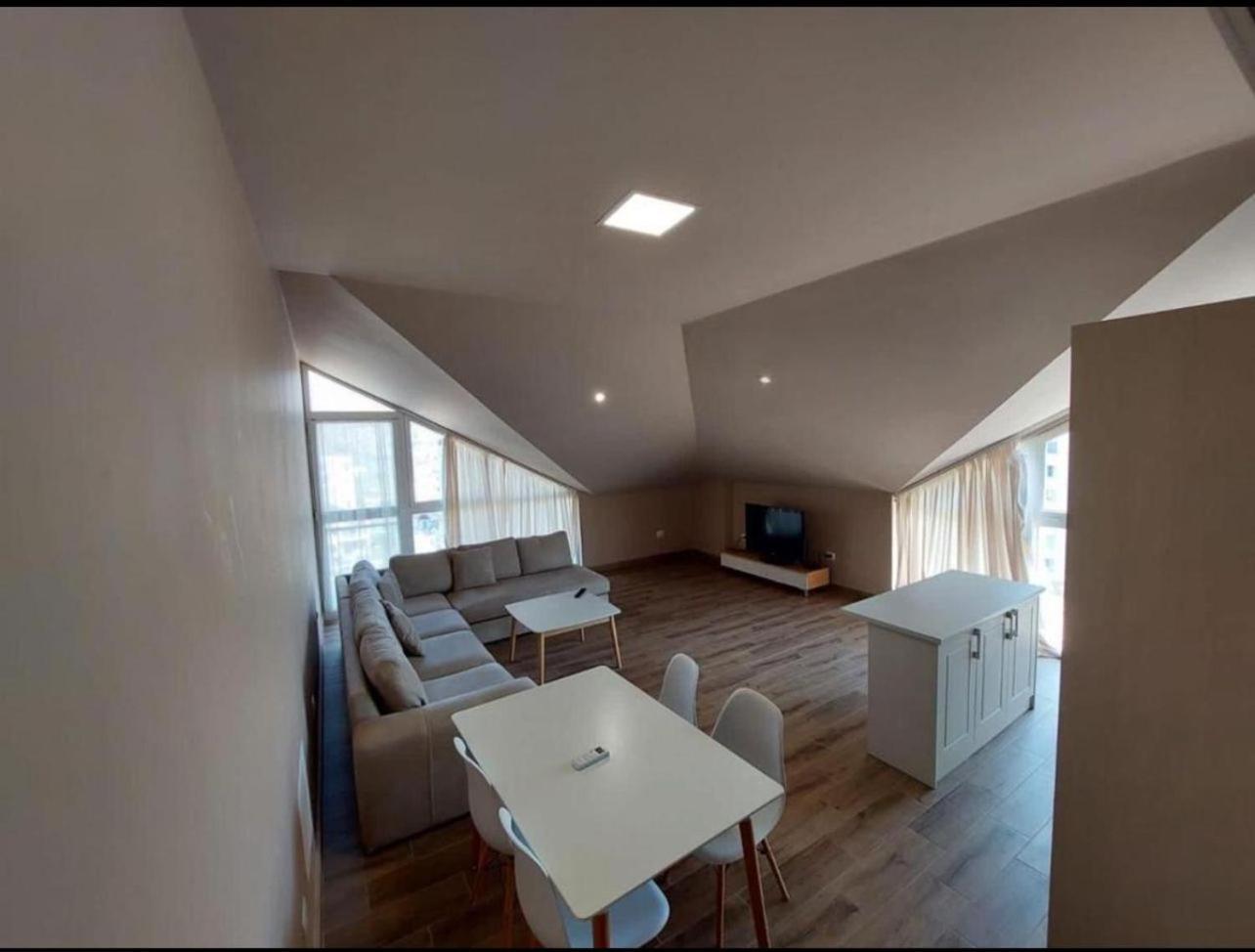 Shengjin Apartaments Eksteriør bilde