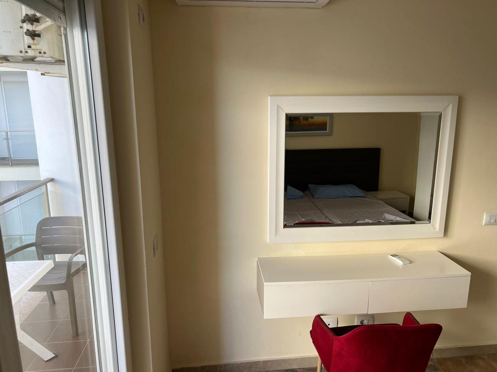 Shengjin Apartaments Eksteriør bilde